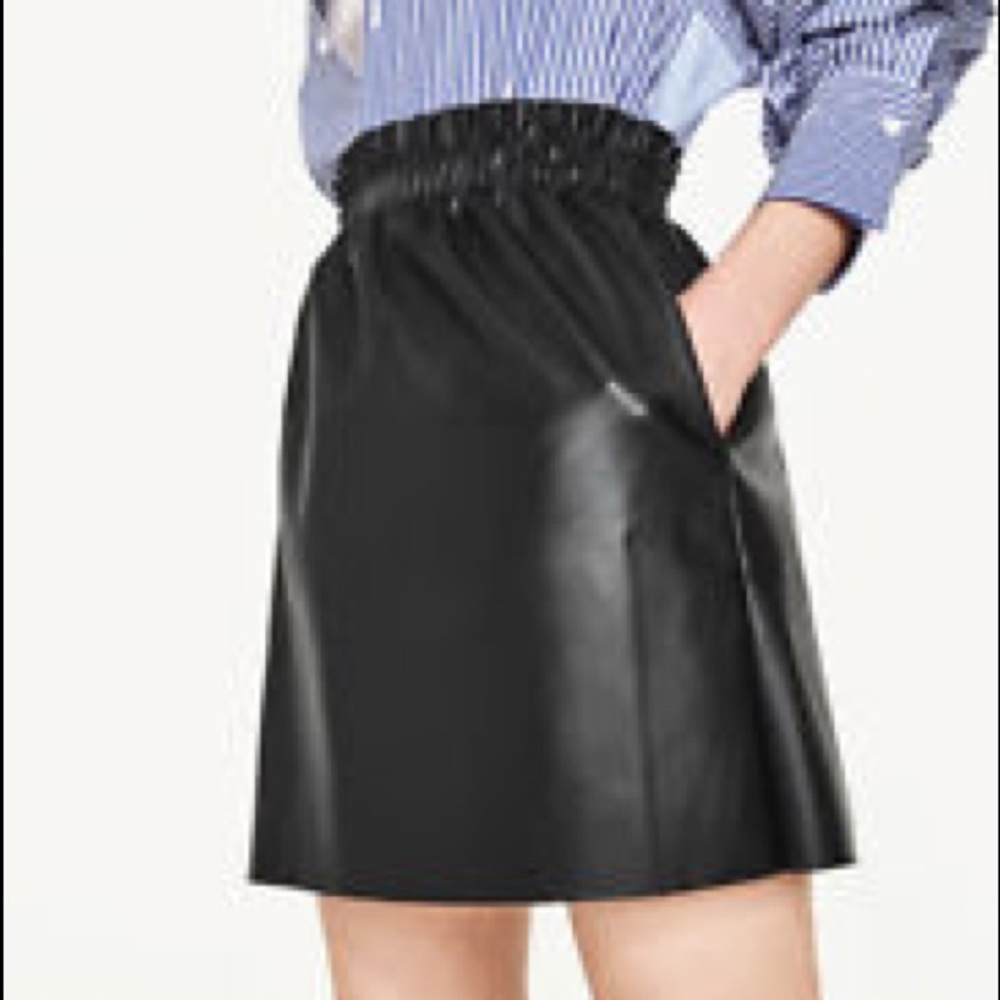 ZARA Vegan leather skirt  Sz L